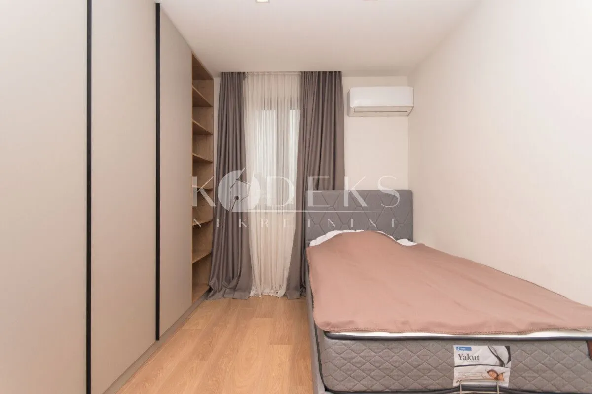 Rent, two bedroom apartment, 120m², Centar, Podgorica