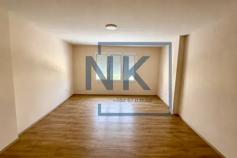 Izdavanje, dvosoban stan, 90m², Dalmatinska ulica, Podgorica