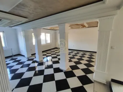 Prodaja, kuća, 374m², Veternik, Novi Sad Sve Podlokacije - image 2