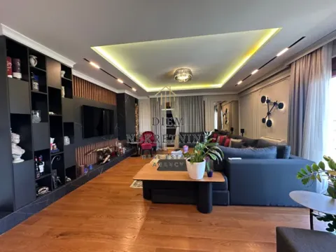 Sale, three bedroom apartment, 195m², Pobrežje, Podgorica - image 17