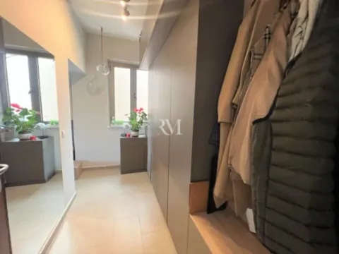 Prodaja, jednosoban stan, 50m², Pod Kuk, Tivat - image 10