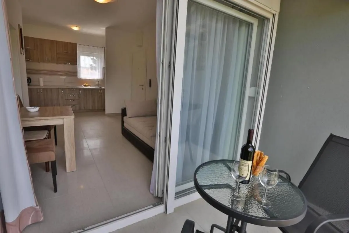 Prodaja, kuća, 469m², Đuraševići, Tivat