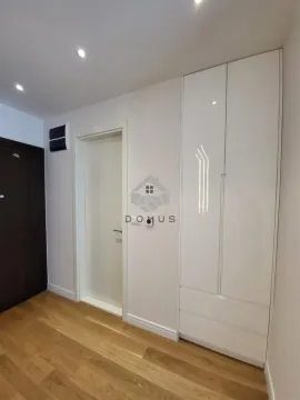 Rent, one bedroom apartment, 57m², Podgorica, Crna Gora - image 9