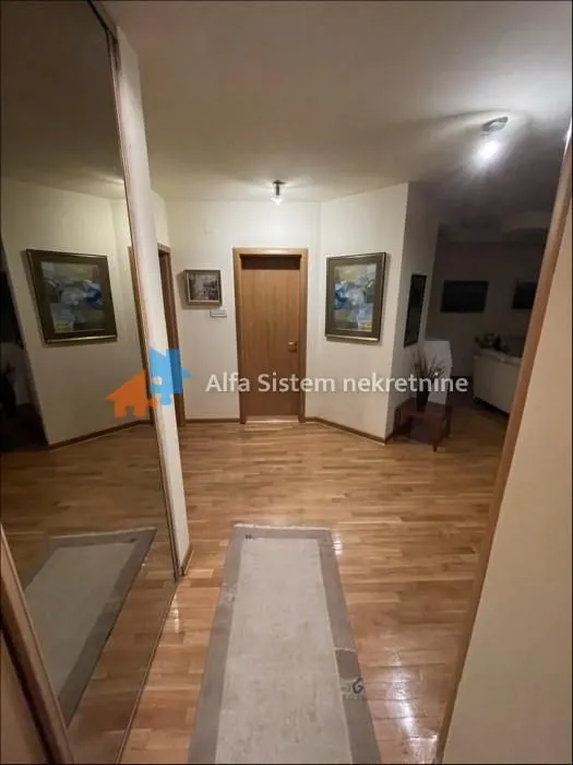 Rent, three bedroom apartment, 95m², Autokomanda, Voždovac Sve Podlokacije