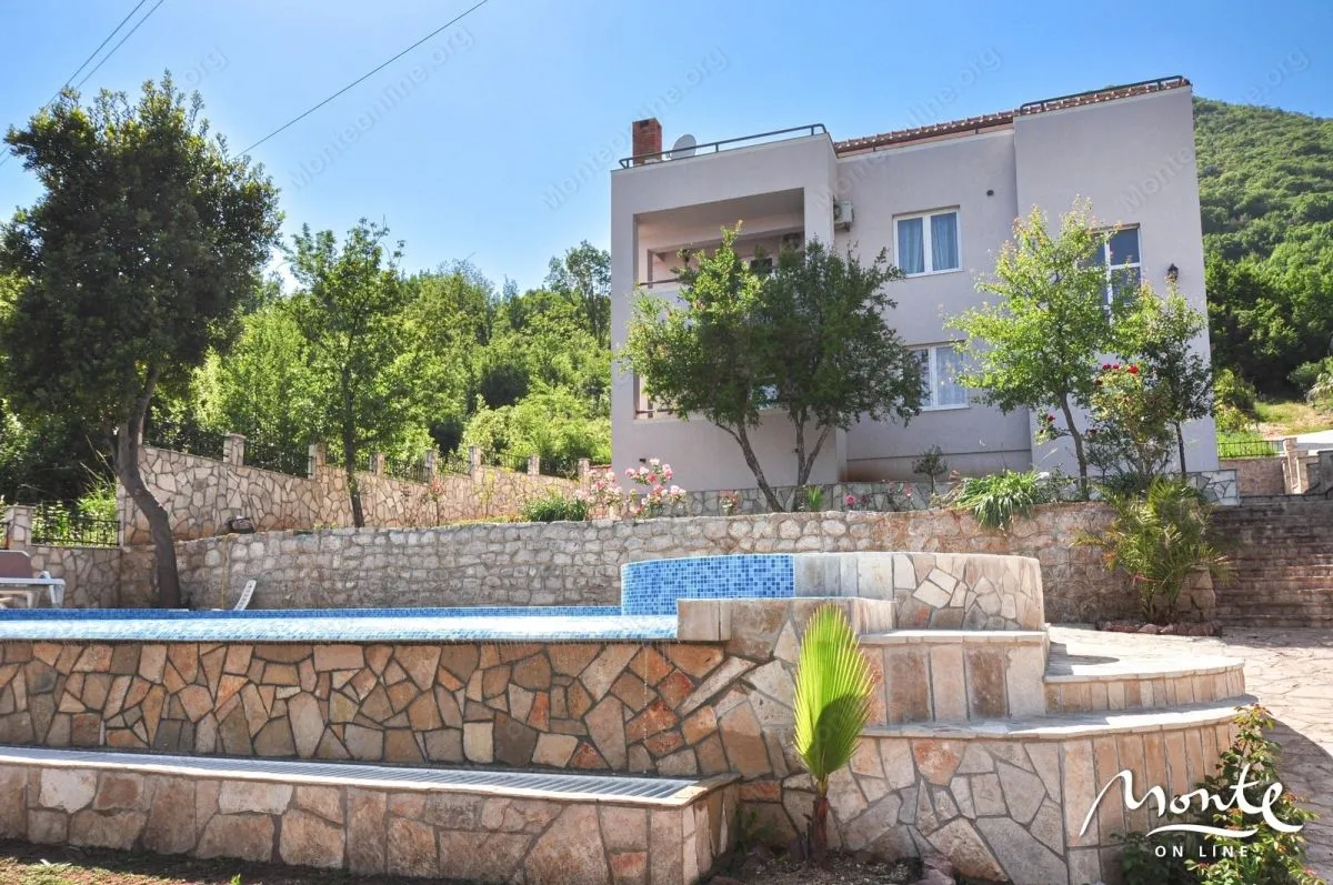 Prodaja, kuća, 260m², Bijela, Herceg Novi