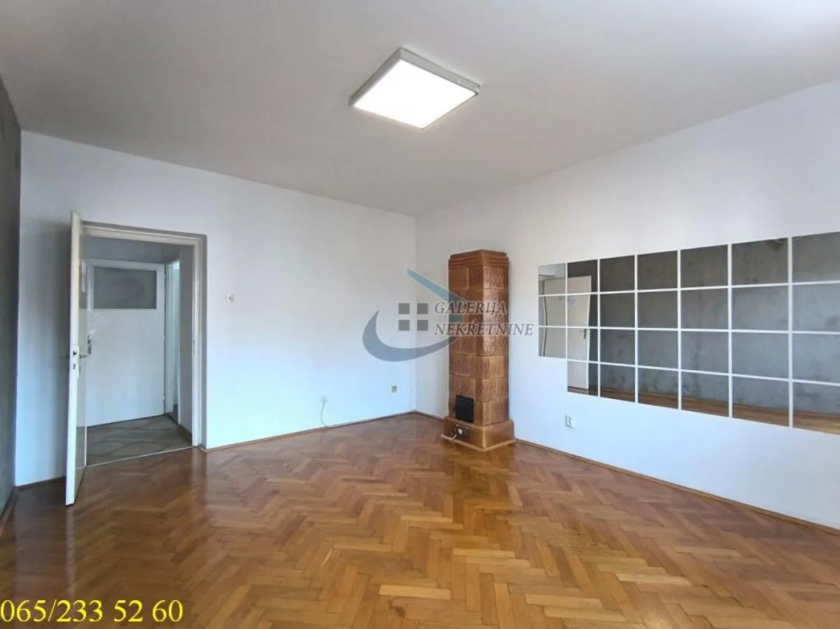 Sale, two bedroom apartment, 68m², Stari Grad, Beograd