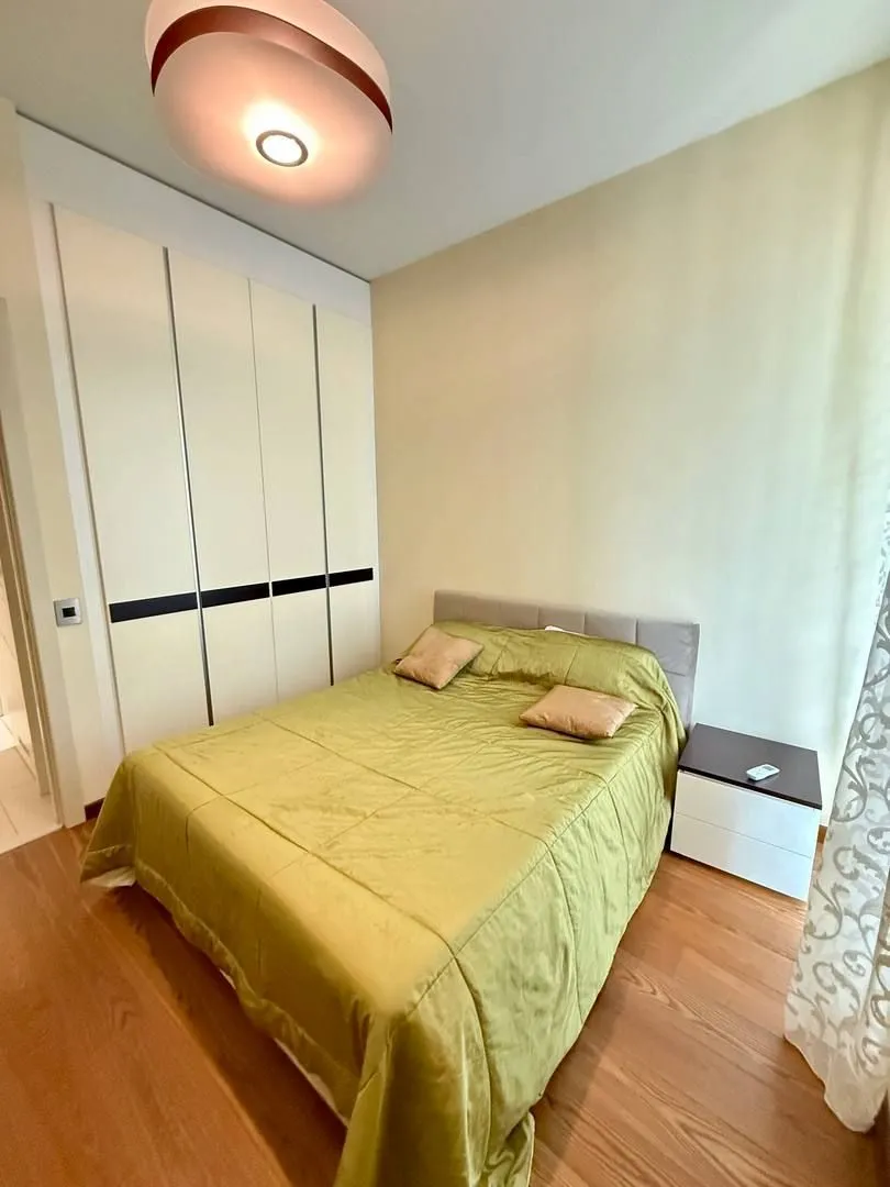 Izdavanje, jednosoban stan, 70m², Centar, Budva