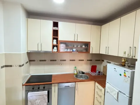 Izdavanje, dvosoban stan, 70m², Stari Aerodrom, Podgorica - image 6