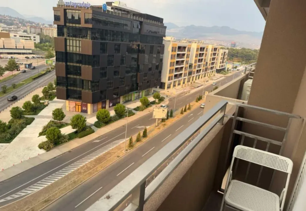 Izdavanje, jednosoban stan, 41m², Central Point, Podgorica