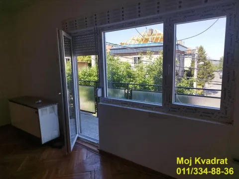 Empty room with access to a balcony and new PVC windows and doors. - image 3