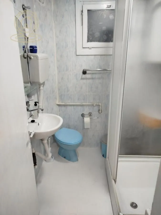 Rent, house, 220m², Bubanj, Kragujevac