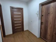 Izdavanje, poslovni prostor, 90m², Pejton, Podgorica - image 8