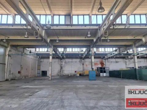 Izdavanje, poslovni prostor, 1300m², Salajka, Novi Sad Sve Podlokacije - image 4