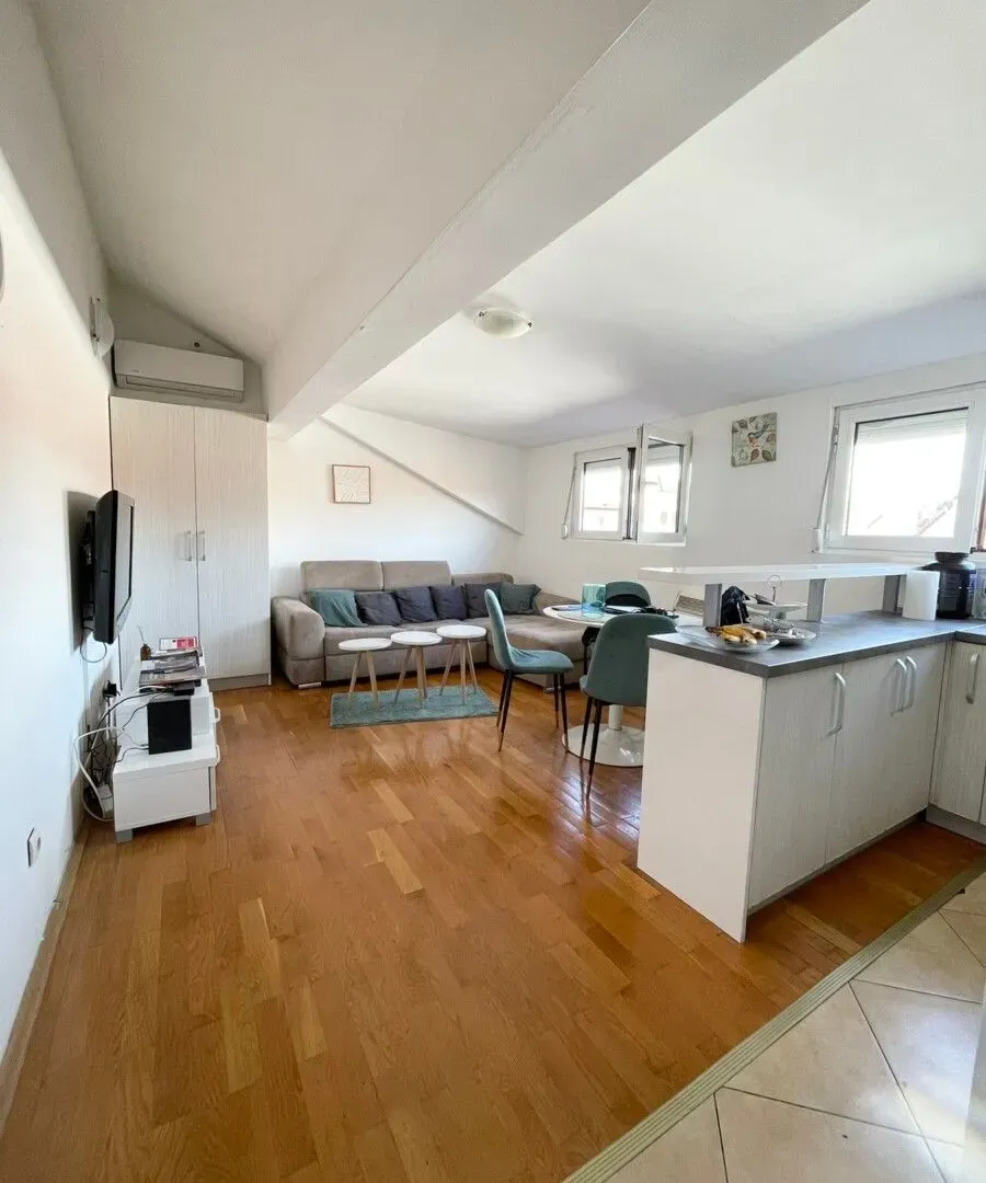 Sale, one bedroom apartment, 41m², Blok 9, Podgorica