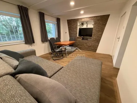 Prodaja, dvosoban stan, 55m², Vukov Spomenik, Zvezdara Sve Podlokacije - image 2