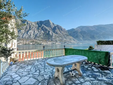 Sale, house, 140m², Muo, Kotor - image 30