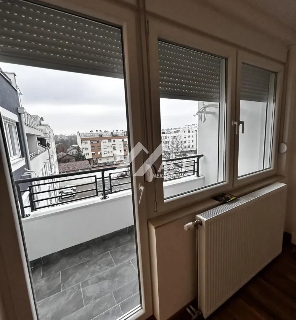 Prodaja, jednosoban stan, 32m², Stari Majur, Petrovaradin