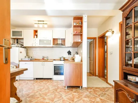 Sale, two bedroom apartment, 71m², Tivat, Crna Gora - image 11