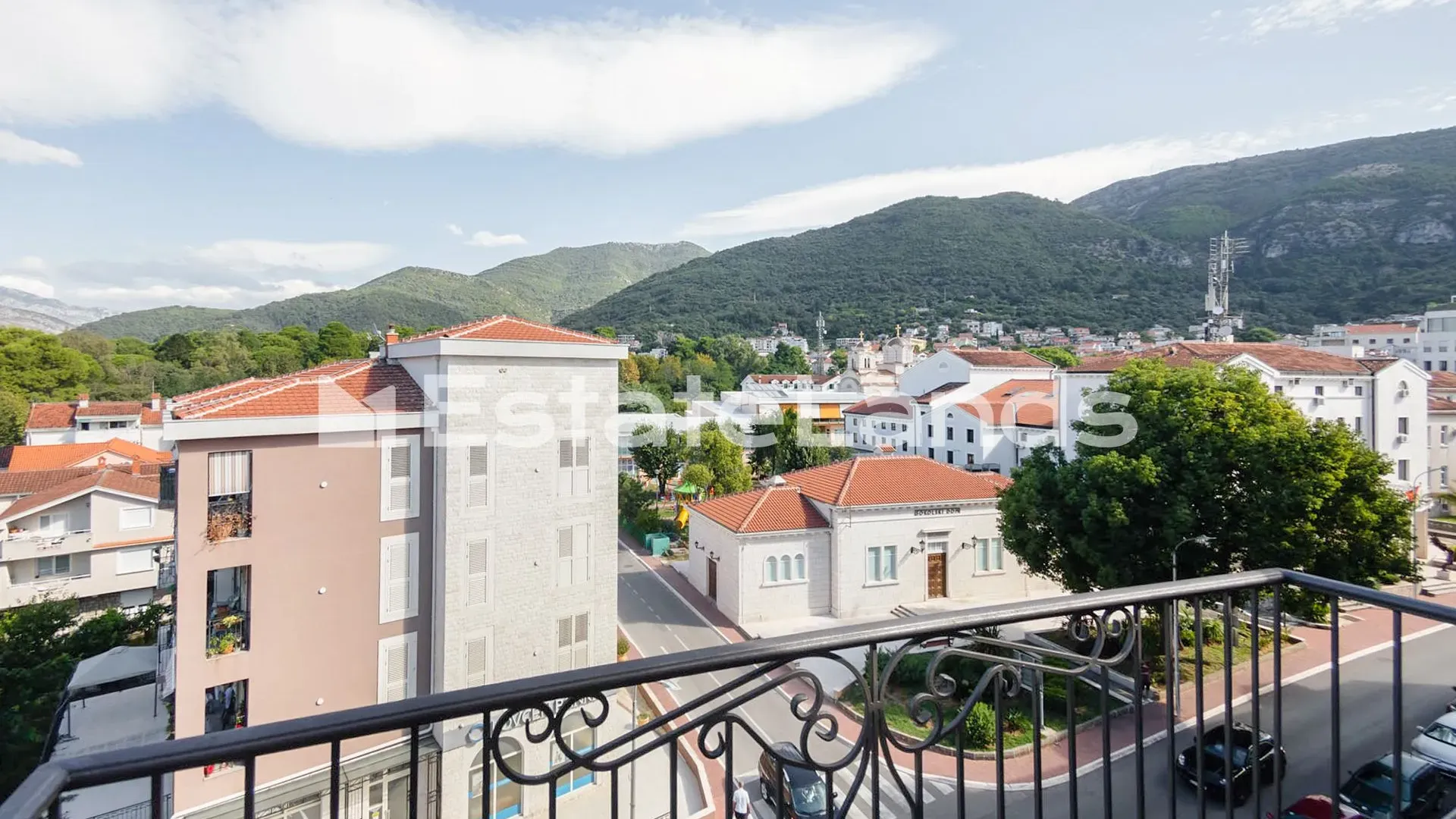 Prodaja, jednosoban stan, 49m², Centar, Tivat