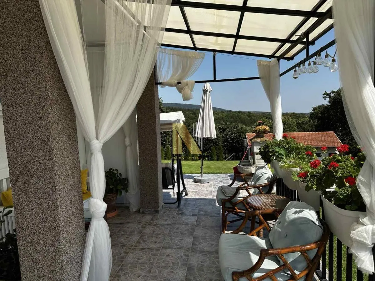 Prodaja, kuća, 249m², Krstašice, Irig