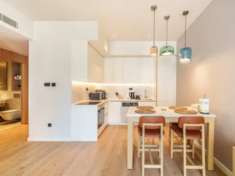 Prodaja, jednosoban stan, 55m², Porto Montenegro, Tivat - image 6