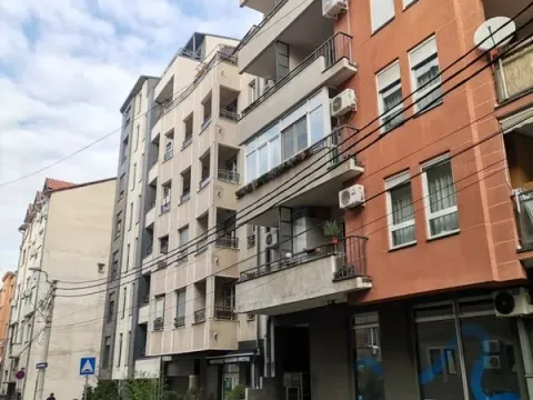 Sale, office space, 34m², Vračar Centar, Vračar Sve Podlokacije - image 2