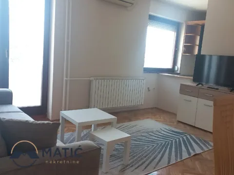 Izdavanje, jednosoban stan, 41m², Rotkvarija, Novi Sad Sve Podlokacije - image 2