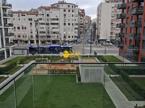 Izdavanje, trosoban stan, 74m², Savski Venac, Beograd - image 15