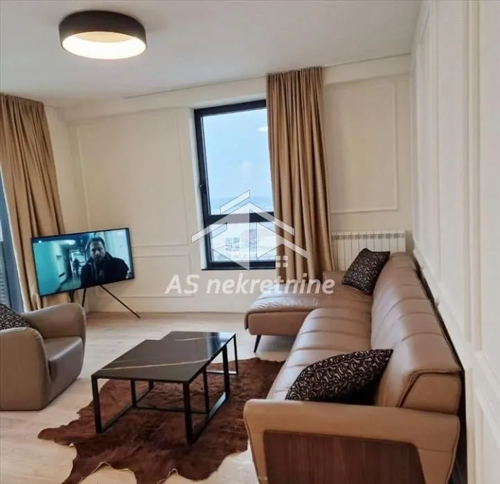 Rent, four bedroom apartment, 109m², Savski Venac, Beograd
