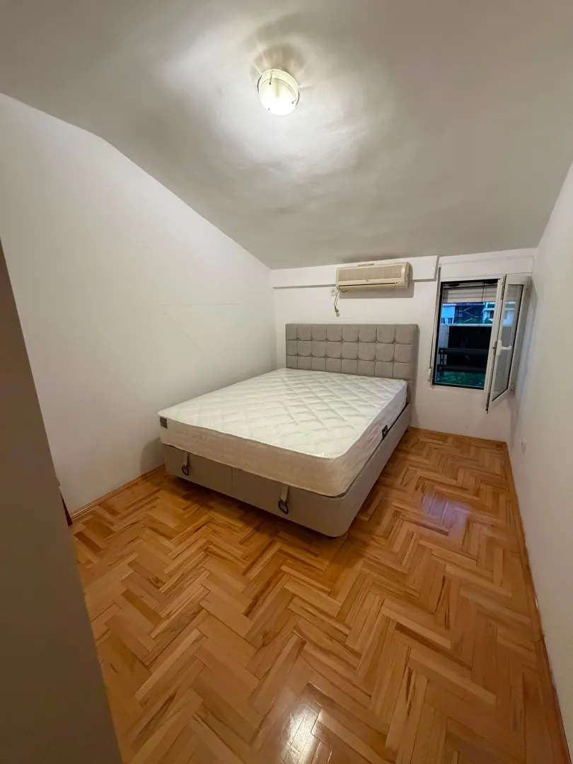 Prodaja, jednosoban stan, 53m², Stari Aerodrom, Podgorica