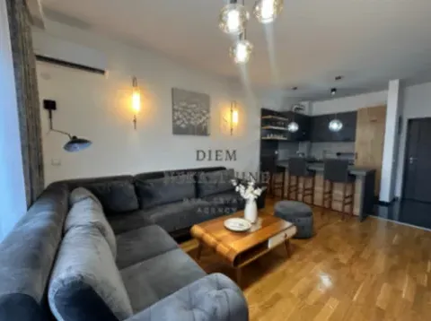 Izdavanje, jednosoban stan, 50m², Ulcinj, Crna Gora - image 10