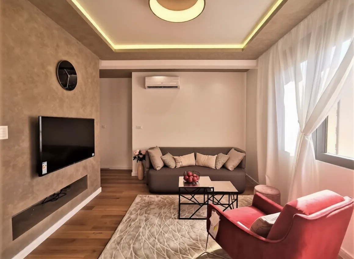 Prodaja, jednosoban stan, 45m², Blok 9, Podgorica
