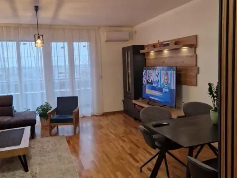 Prodaja, četvorosoban stan, 98m², Petrovaradin, Novi Sad - image 5