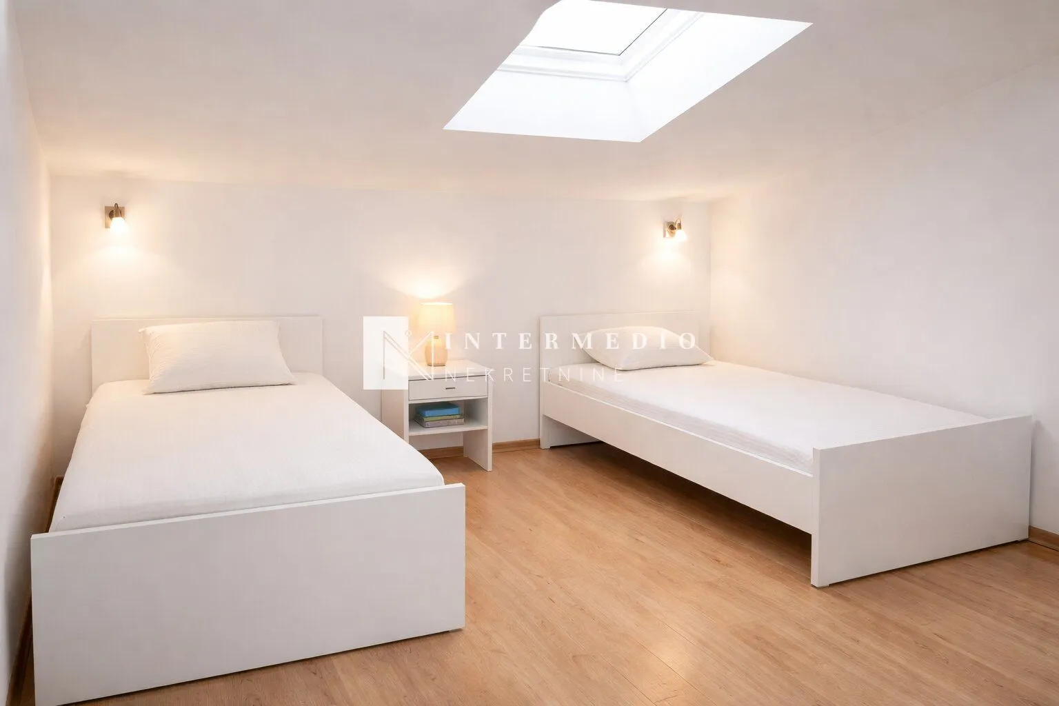 Prodaja, dvosoban stan, 105m², Topla, Herceg Novi