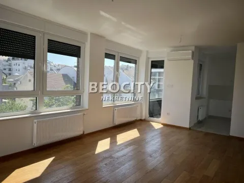 Izdavanje, poslovni prostor, 59m², Centar, Novi Sad - image 4