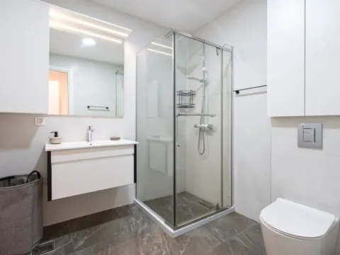 Sale, two bedroom apartment, 91m², Opatovo, Tivat - image 4