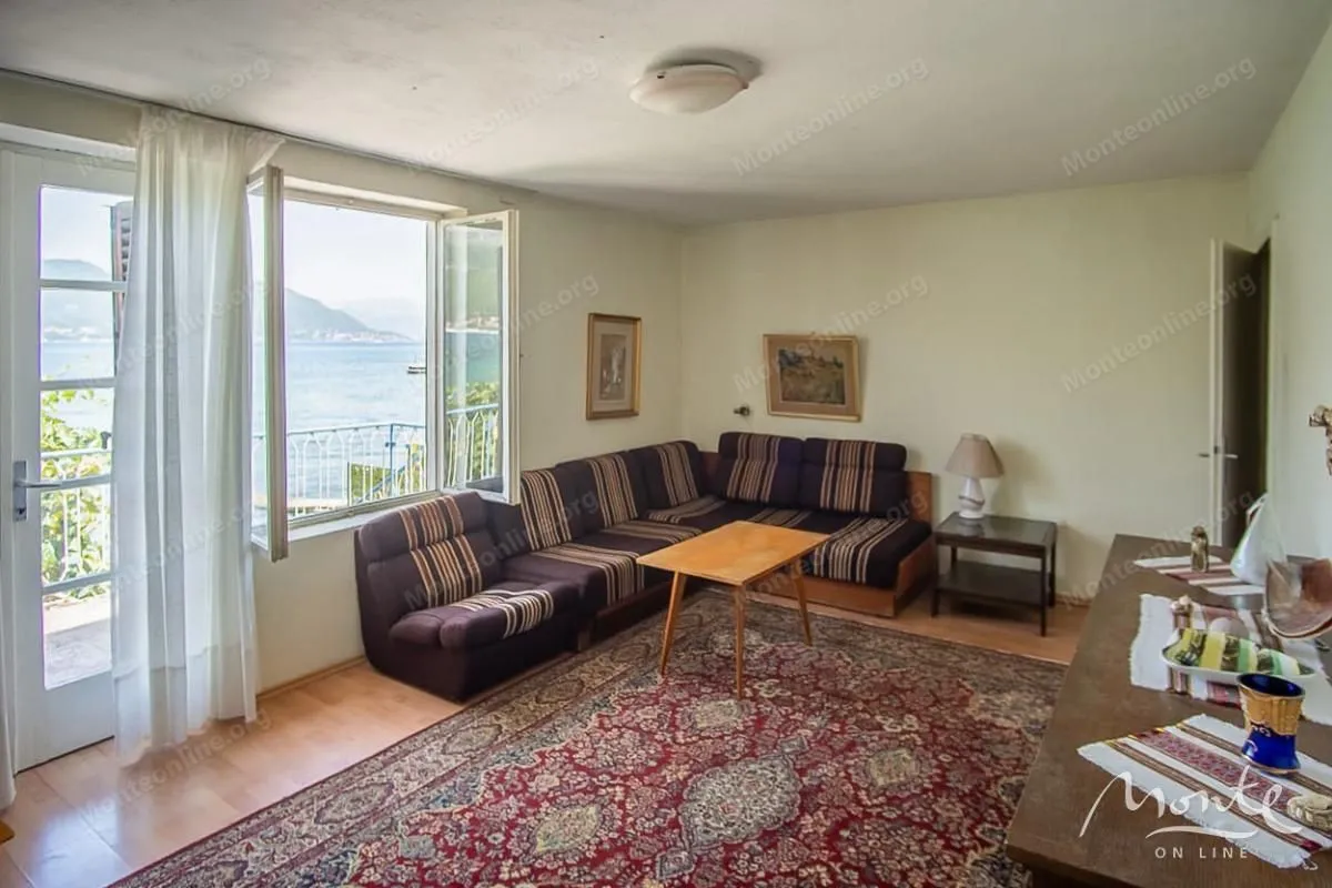 Prodaja, kuća, 120m², Herceg Novi, Crna Gora