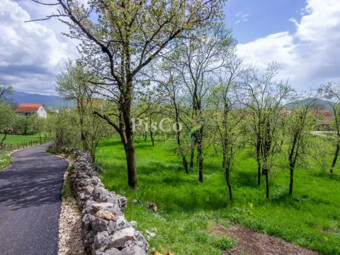 Sale, land lot, 1241m², Nikšić, Crna Gora - image 2