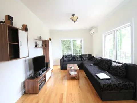 Rent, apartment, 115m², Tivat, Crna Gora - image 3