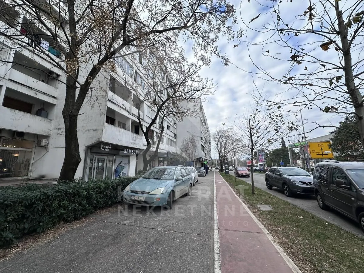 Rent, office space, 240m², Gintaš, Podgorica