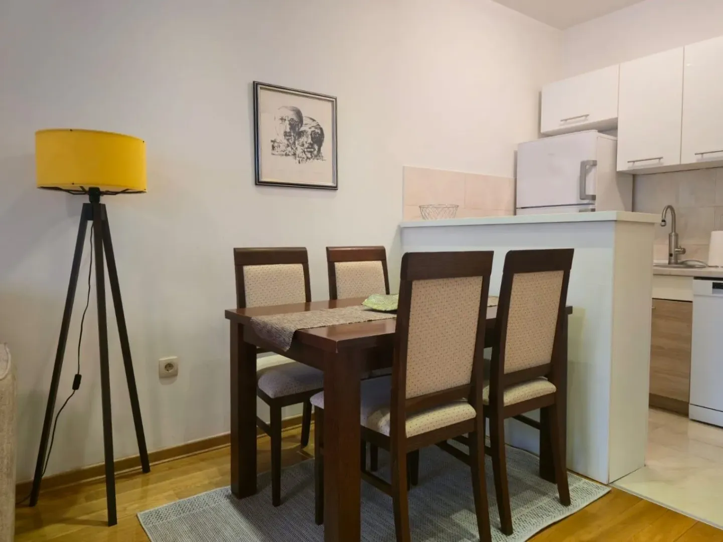 Izdavanje, jednosoban stan, 50m², Preko Morače, Podgorica