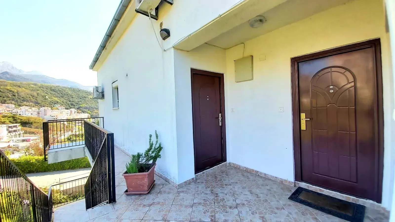Prodaja, stan, 89m², Herceg Novi, Crna Gora