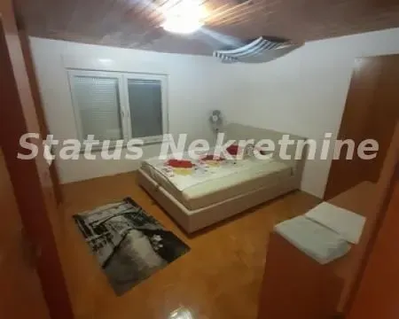 Prodaja, kuća, 250m², Futog, Novi Sad Sve Podlokacije - image 14