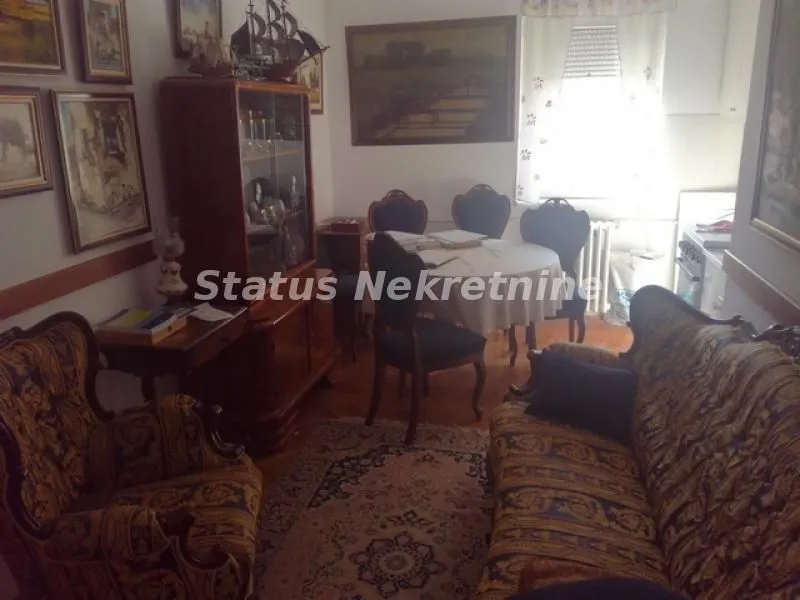 Prodaja, kuća, 459m², Petrovaradin, Novi Sad