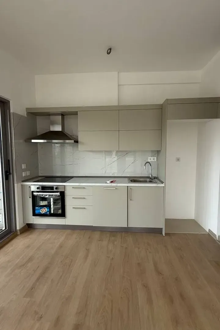 Sale, two bedroom apartment, 74m², Centar, Bar