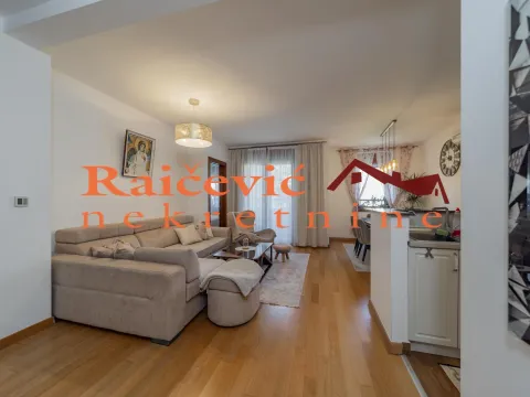 Prodaja, trosoban stan, 87m², Zvezdara Sve Podlokacije, Beograd - image 2