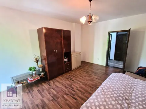 Prodaja, kuća, 219m², Centar, Ub - image 9