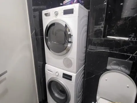 Izdavanje, dvosoban stan, 60m², Stari Merkator, Novi Beograd Sve Podlokacije - image 11