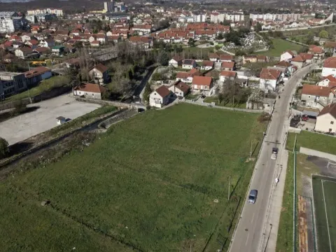 Prodaja, plac, 4250m², Centar, Nikšić - image 8
