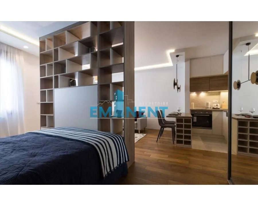 Rent, one bedroom apartment, 37m², Crveni Krst, Beograd